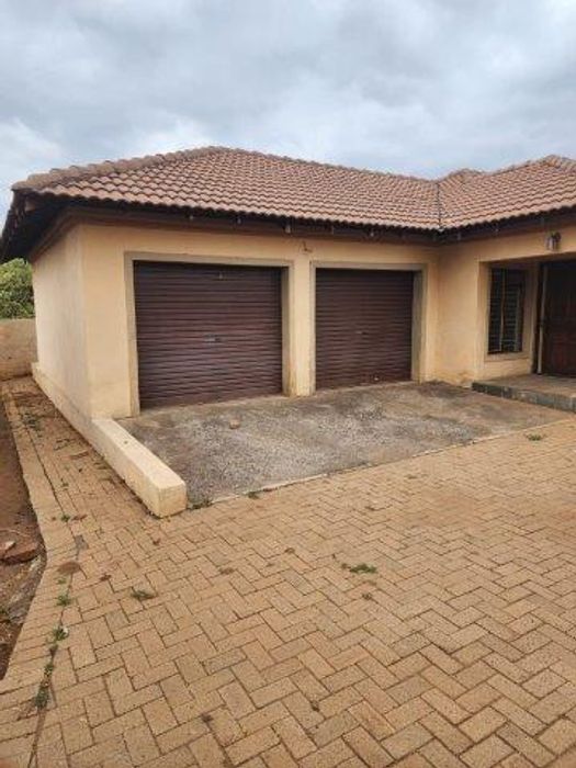 Property #2189381, House for sale in Burgersfort