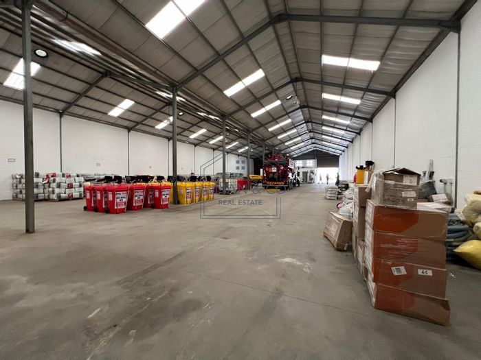 Light Industrial Gem: 1,000sqm Warehouse with Office, Concrete Slab, and 500sqm Yard. CC Reg.