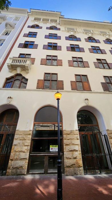 Office spaces to rent in Cape Town City Centre, various sizes available.