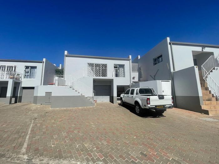 Property #2238343, Townhouse rental monthly in Avis