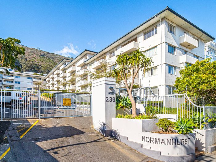 Property #2248327, Apartment for sale in Sea Point