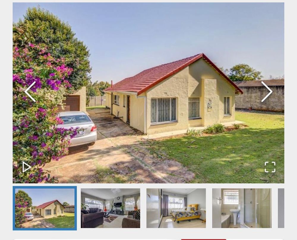 3 Bedroom house for sale in Rhodesfield, Kempton Park. Prince Khama 081 757 8836 