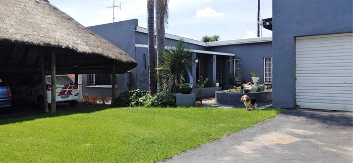 Property #1993971, House sold in Krugersdorp West