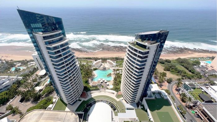 Luxurious 3-Bed Apartment For Sale in Umhlanga Rocks Central