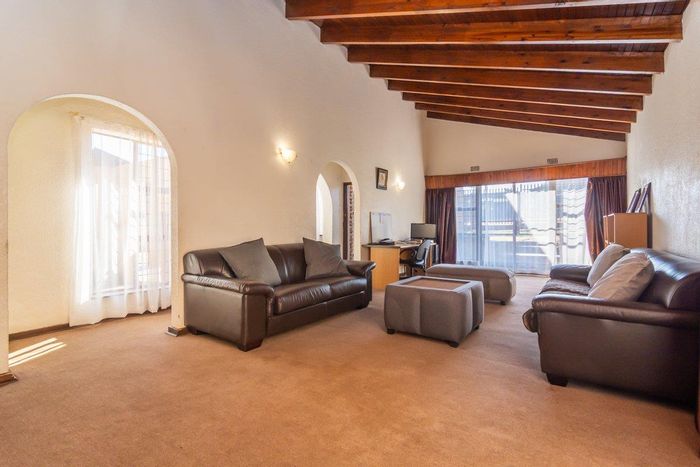 Spacious Roodepoort Central house with pool, garage, and renovation potential for sale.