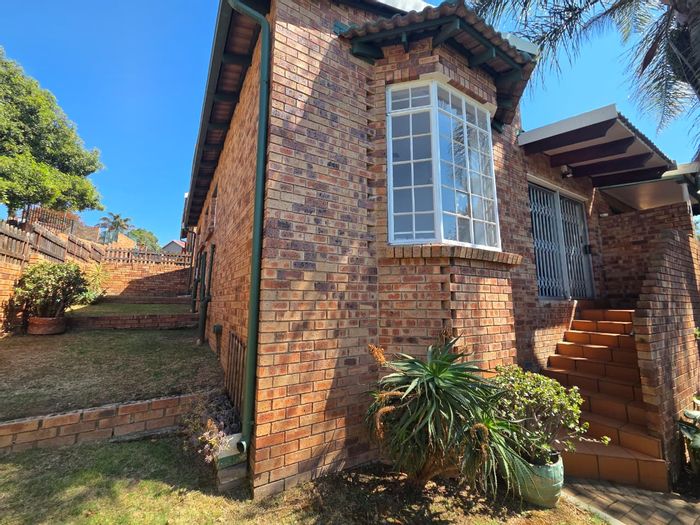 Property #2375754, Townhouse Rental Monthly in Bergbron