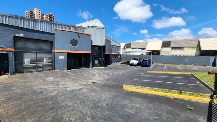 Property #2135283, Industrial rental monthly in Springfield