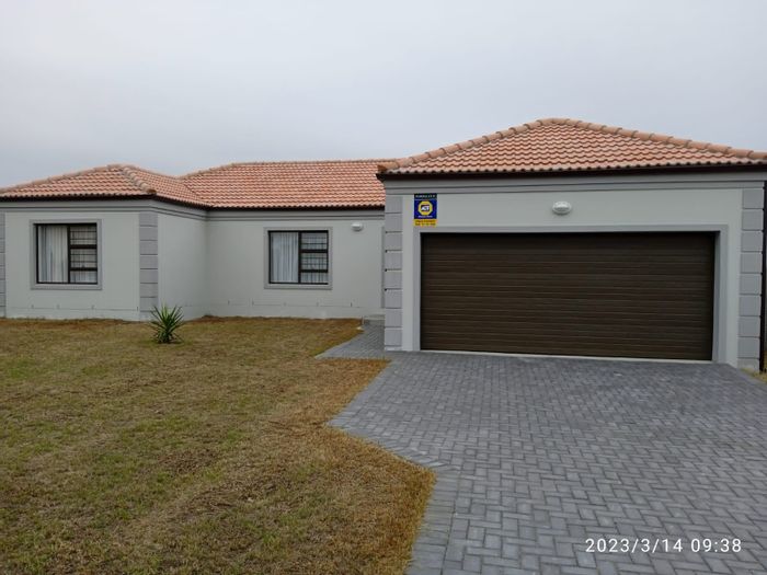 Property #2109063, House rental monthly in Bluewater Bay