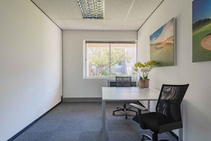 Office to Rent in Johannesburg Central: 10 sqm private space, 50 sqm shared area.