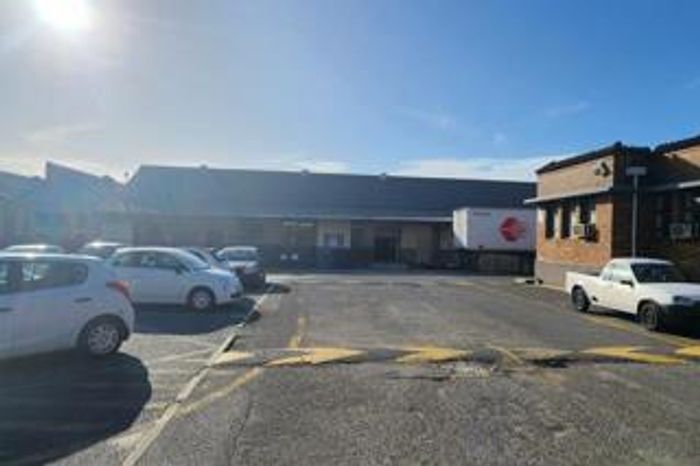 Property #2189001, Industrial rental monthly in Observatory