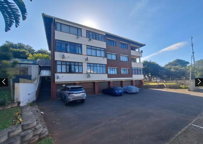 Property #2203118, Apartment for sale in Pietermaritzburg Central