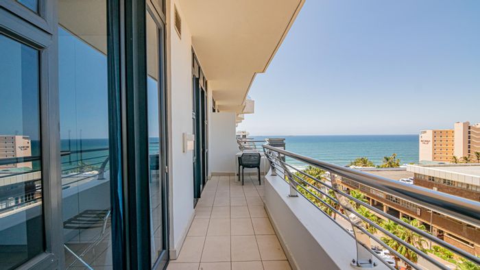 2 Bedroom Apartment To Rent in Umhlanga Rocks Central with pool and sea views.