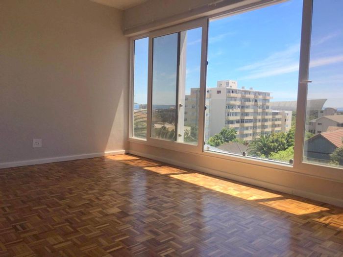 Property #2214762, Apartment rental monthly in Green Point