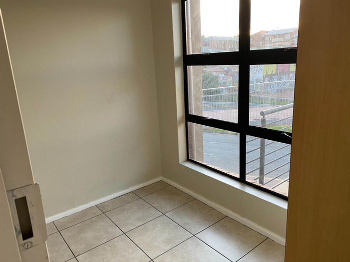 Property #2238213, Apartment rental monthly in Milpark