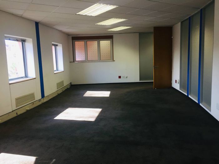 Property #2194182, Office rental monthly in Woodmead