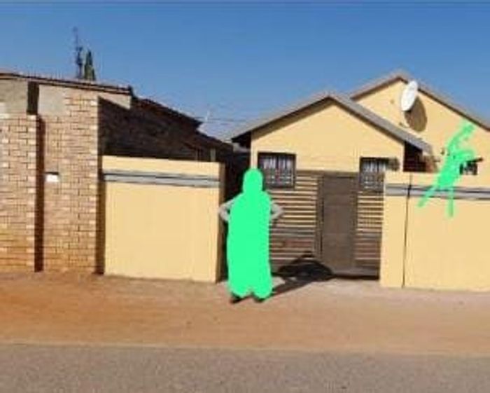 Property #2291187, House For Sale in Katlehong South