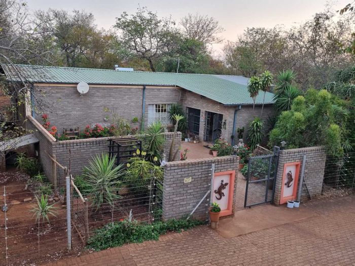 Thriving Letsitele Farm: Tavern, Spaza Shop, Wildlife, Chalets & Income Streams. Invest Now!