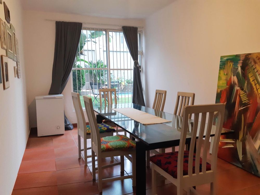 Meeting room/ Work space