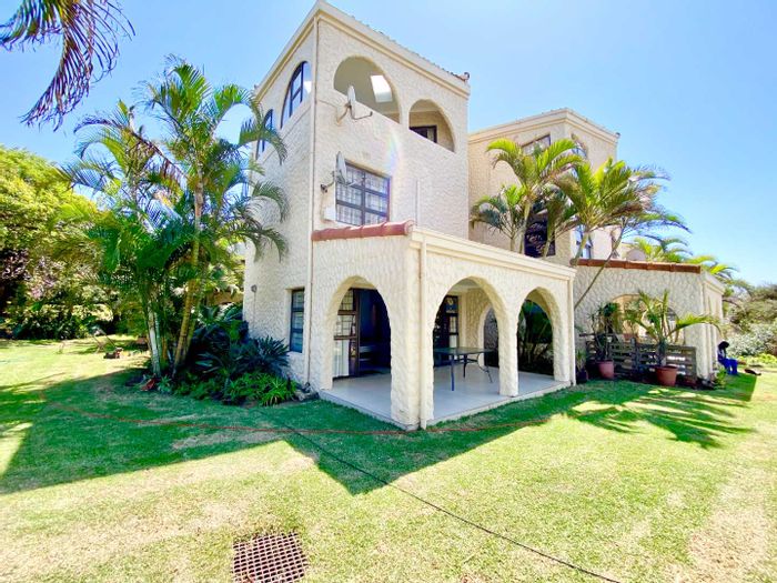 Property #2199543, Townhouse pending sale in Umhlanga Central