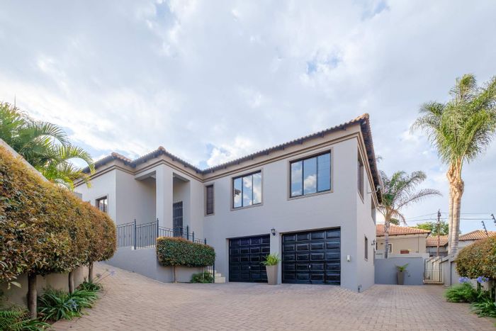 For Sale: House in Moreleta Park with garden, braai area, and double garage.