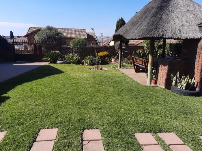 Property #2179548, House rental monthly in Olievenhoutbosch