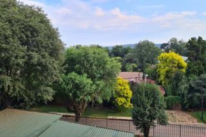 Property #2199600, Apartment rental monthly in Linksfield Ridge