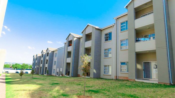 Property #2202867, Apartment for sale in Midrand