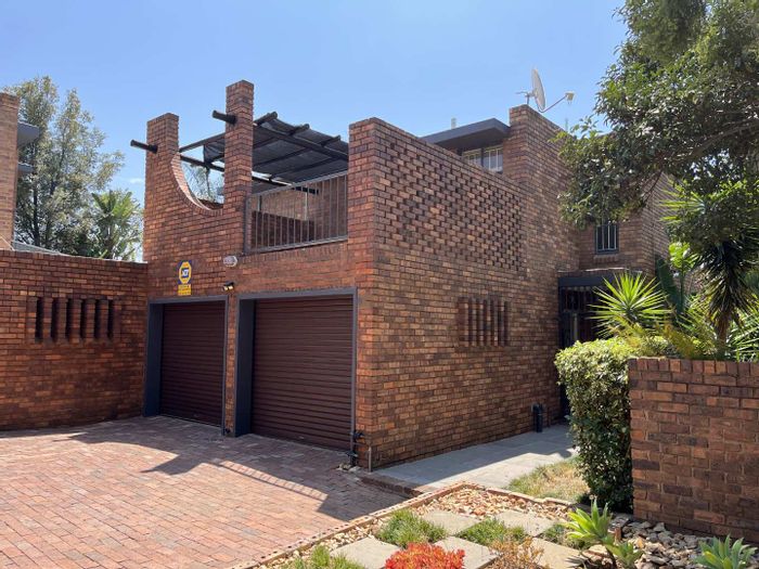 For Sale: 3-bedroom townhouse in Hazelwood with pool, garden, and solar power.