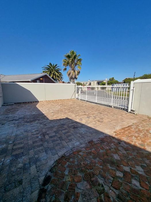 Property #2174352, House rental monthly in Milnerton