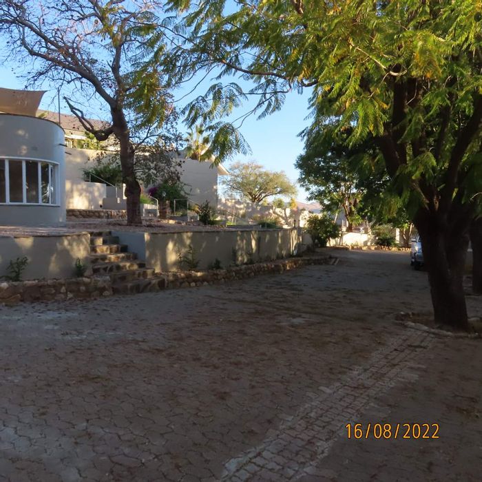 Property #2070841, House rental monthly in Luxury Hill