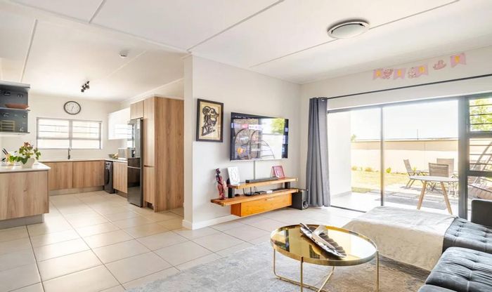 Property #2393003, Apartment Rental Monthly in Sunningdale