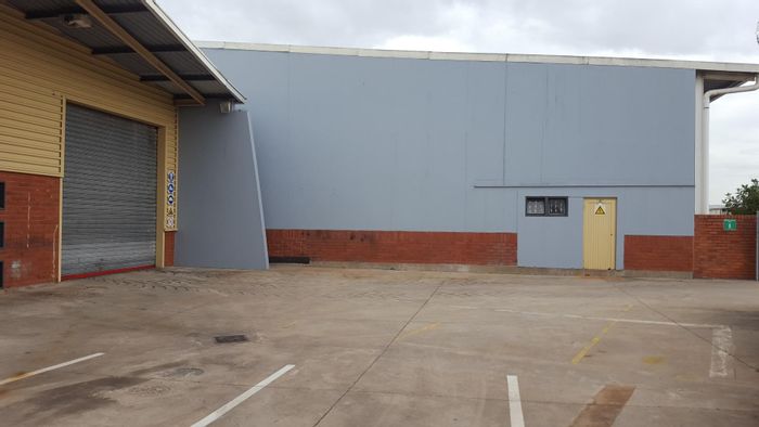 Property #2248734, Industrial rental monthly in Red Hill