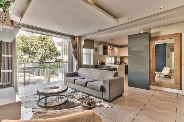 Property #2249982, Apartment for sale in Sea Point