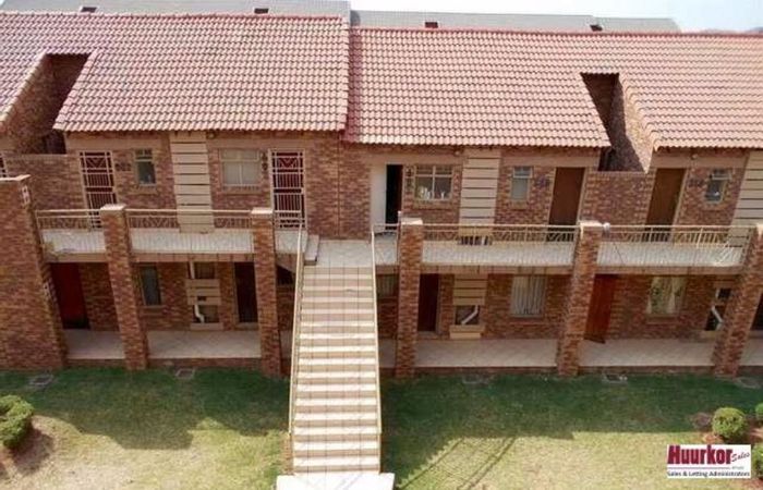 Property #2195911, Apartment rental monthly in Karenpark
