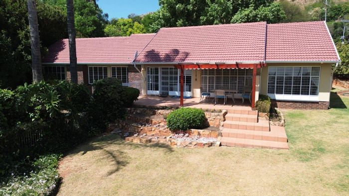 Property #2419810, House For Sale in Constantia Kloof