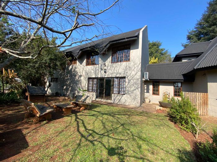 Property #2149938, Garden Cottage rental monthly in Crestholme