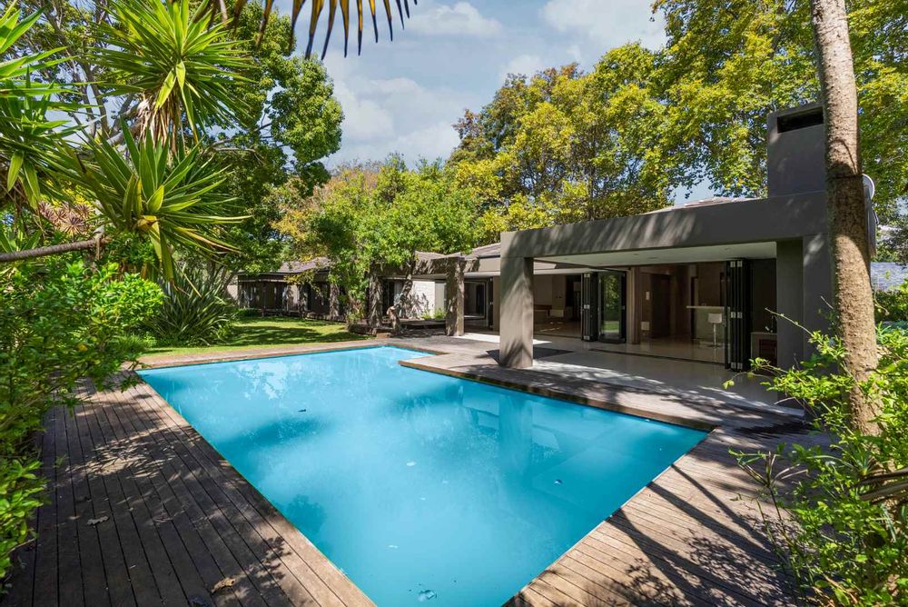 House/pool