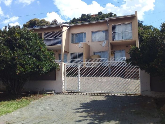Property #2214274, Apartment for sale in Naturena