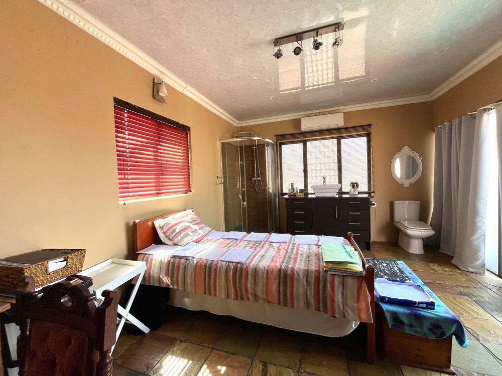 Fourth upstairs bedroom.