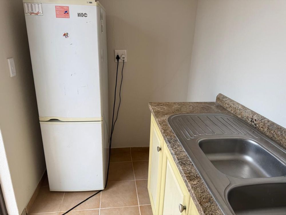 entertainment area kitchen