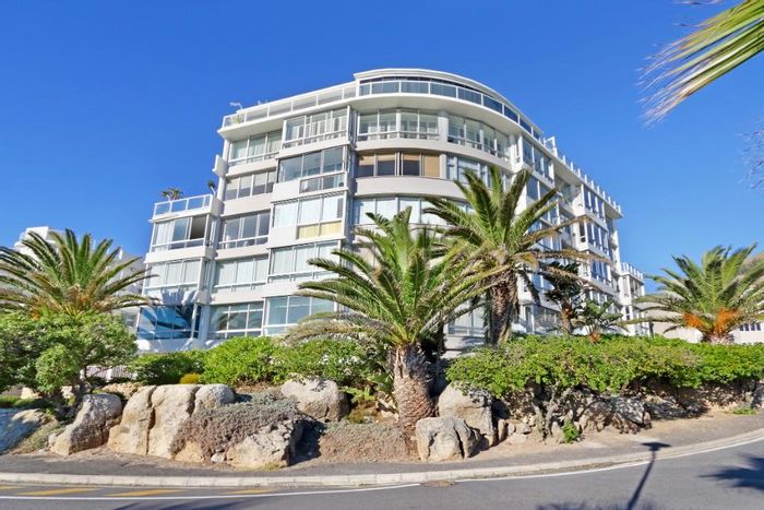 Property #990263, Apartment sold in Bantry Bay