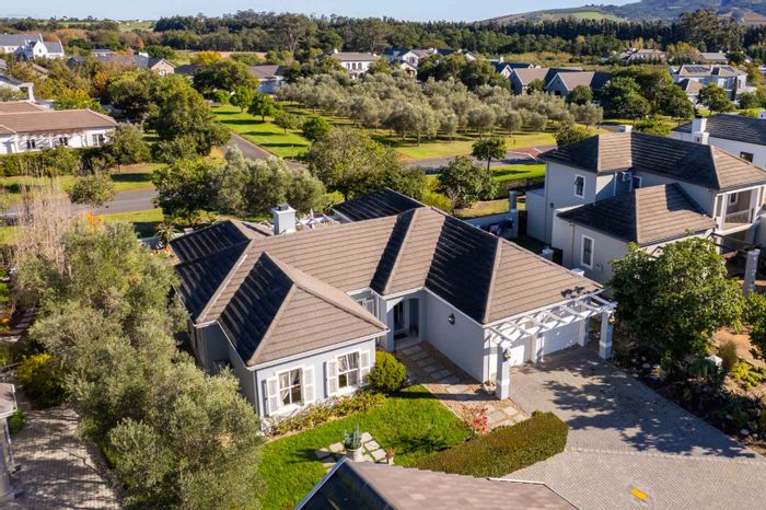 Val De Vie Estate House For Sale: Open-plan living, garden, solar backup, community parks.