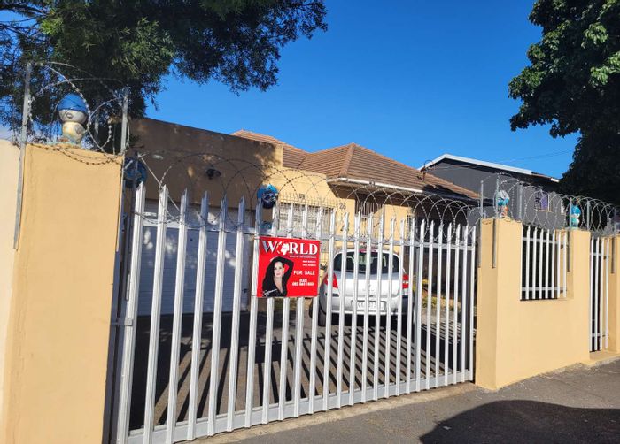 Property #2135058, House sold in Goodwood