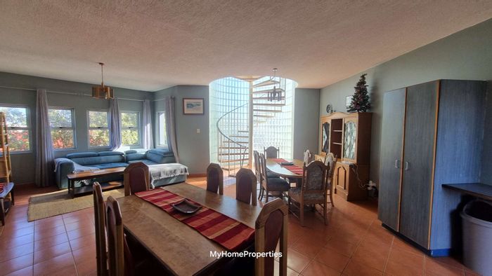 Hage Heights Apartment For Sale: 4 Bedrooms, Sea Views, 2 Garages, Airbnb Allowed.