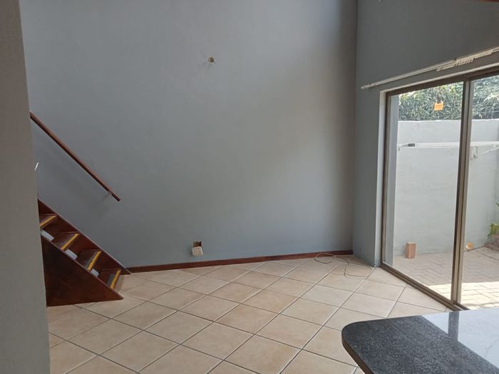 Townhouse To Rent in Pretoria North: 1 bed, private courtyard, secure complex, pet-friendly.
