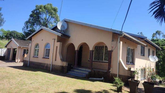 For Sale: 7-Bedroom House in Avoca with Rental Potential and Double Garage.