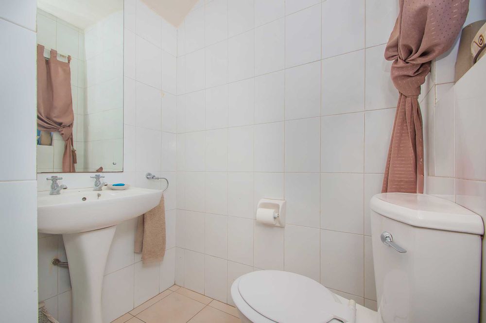 Downstairs guest toilet