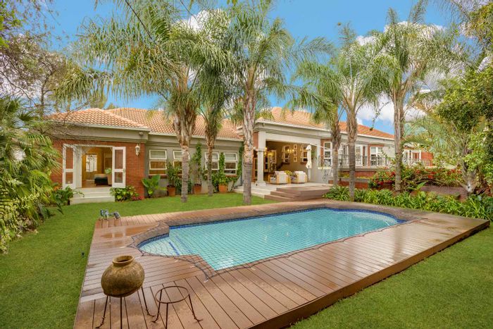 Dainfern Golf Estate House For Sale: 4 beds, pool, triple garage, office space.