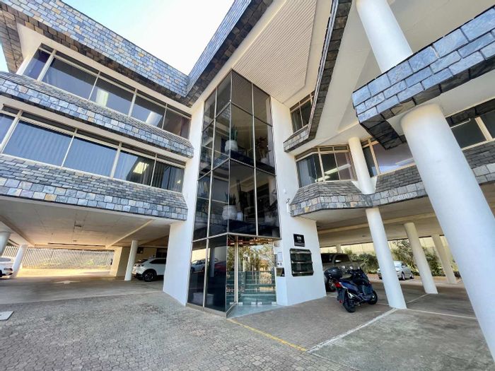 Prime Umhlanga Central Office Space for Rent: 9 Rooms, Ample Parking, Immediate Availability