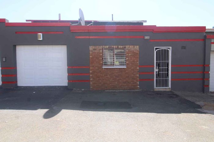 Property #2172566, Apartment for sale in Turffontein